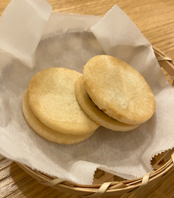 御菓子司中里 揚最中　駒込